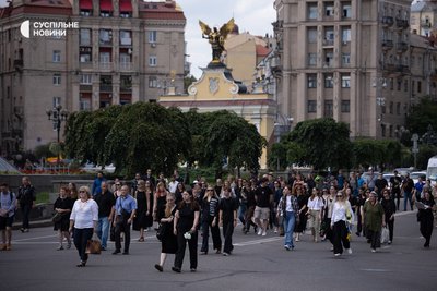 У Києві попрощались з журналісткою Вікторією Рощиною, яка загинула у російському полоні У Києві попрощались з журналісткою Вікторією Рощиною, яка загинула у російському полоні