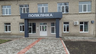 До лікарні на Миколаївщині передали мобільну клініку