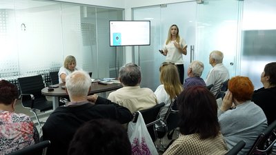 На Кіровоградщині пенсіонерів навчають розпізнавати й захищатись від інтернет-шахрайства На Кіровоградщині пенсіонерів навчають розпізнавати й захищатись від інтернет-шахрайства