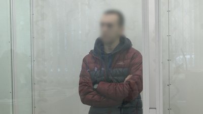 У чернігівському суді допитали хлопця, який на замовлення спецслужб РФ підпалив ЦНАП у Корюківці У чернігівському суді допитали хлопця, який на замовлення спецслужб РФ підпалив ЦНАП у Корюківці