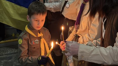 У Миколаїв привезли Вифлеємський вогонь