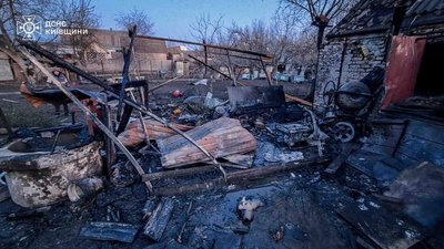 Російські дрони атакували Київщину: є пошкодження у Білій Церкві та Обухівському районі Російські дрони атакували Київщину: є пошкодження у Білій Церкві та Обухівському районі
