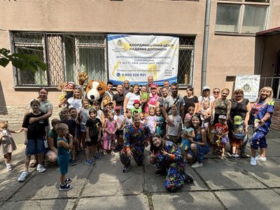 "Вільні разом": як працюють центри допомоги вимушеним переселенцям "Вільні разом": як працюють центри допомоги вимушеним переселенцям