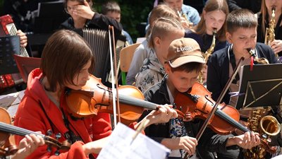 Щоб підтримати творчих дітей: у селі на Черкащині діє музичний табір Щоб підтримати творчих дітей: у селі на Черкащині діє музичний табір