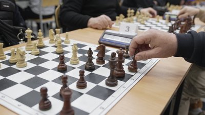У Вінниці ветерани змагалися у шахах і шашках: хто став переможцем У Вінниці ветерани змагалися у шахах і шашках: хто став переможцем