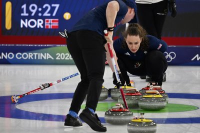 Матчі-відкриття Олімпіади: перші результати Ігор-2026 у парному турніру з керлінгу Матчі-відкриття Олімпіади: перші результати Ігор-2026 у парному турніру з керлінгу