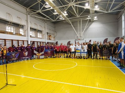 У Житомирі вперше провели відкритий чемпіонат із баскетболу серед військових У Житомирі вперше провели відкритий чемпіонат із баскетболу серед військових
