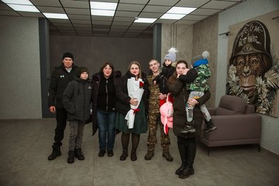 "Я не бачив, як вона росла": історія нацгвардійця з Одещини, який пережив чотири роки полону "Я не бачив, як вона росла": історія нацгвардійця з Одещини, який пережив чотири роки полону