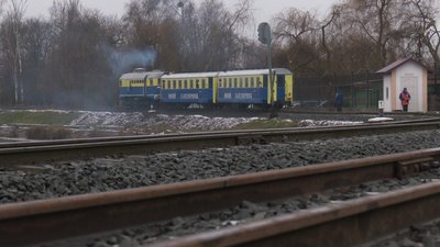 Вперше за 76 років: у Рівному запустили "зимовий сезон" дитячої залізниці Вперше за 76 років: у Рівному запустили "зимовий сезон" дитячої залізниці