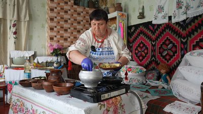 Рецепт віком понад 100 років: на Вінниччині відродили старовинний рецепт голубців Рецепт віком понад 100 років: на Вінниччині відродили старовинний рецепт голубців