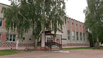 Директорка гімназії з Чернігівщини зізналася у причетності до справи щодо ухилення від мобілізації Директорка гімназії з Чернігівщини зізналася у причетності до справи щодо ухилення від мобілізації