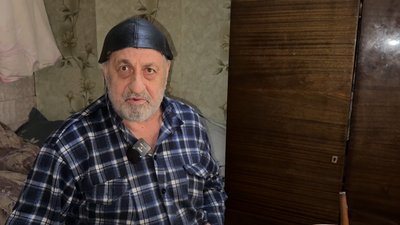 Залишитися зимувати чи кинути дім: як один авіаудар змінив життя вулиці у Софіївці Залишитися зимувати чи кинути дім: як один авіаудар змінив життя вулиці у Софіївці