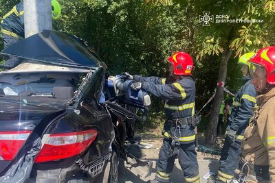 У Кривому Розі на Дніпровському шосе в ДТП загинув чоловік У Кривому Розі на Дніпровському шосе в ДТП загинув чоловік