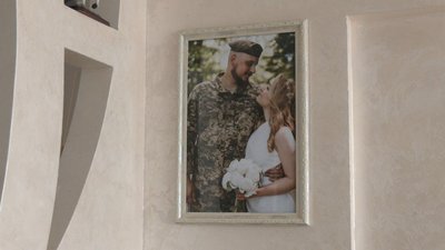 позивний залізняк, історія бійця, солдат з нареченою, тернопіль позивний залізняк, історія бійця, солдат з нареченою, тернопіль