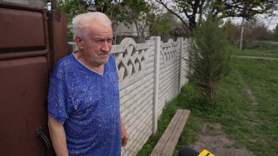 "Як щось летить — біжу у хату". Як проходить примусова евакуація дітей у прифронтових селах на Дніпропетровщині "Як щось летить — біжу у хату". Як проходить примусова евакуація дітей у прифронтових селах на Дніпропетровщині