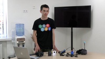 Розробили детектор дронів зі штучним інтелектом старшокласники у Чернігові Розробили детектор дронів зі штучним інтелектом старшокласники у Чернігові