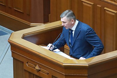Керівник Державного бюро розслідувань Олексій Сухачов звітує про роботу ДБР у 2020 році під час засідання Верховної Ради, Київ, 3 березня 2021 року Керівник Державного бюро розслідувань Олексій Сухачов звітує про роботу ДБР у 2020 році під час засідання Верховної Ради, Київ, 3 березня 2021 року