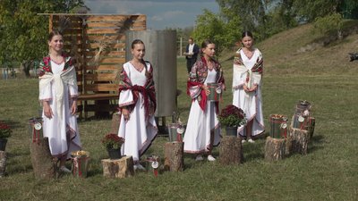 Найбільший об’єм узвару в одному казані — 648 літрів: як встановлювали рекорд в громаді на Рівненщині Найбільший об’єм узвару в одному казані — 648 літрів: як встановлювали рекорд в громаді на Рівненщині