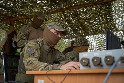 "Лелека" для "Хижаків". Як бійці спецпідрозділу Нацполіції опановували "крила" "Лелека" для "Хижаків". Як бійці спецпідрозділу Нацполіції опановували "крила"