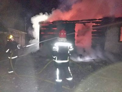 Протягом доби на Житомирщині двоє людей отримали травми через пожежі в житлових будинках Протягом доби на Житомирщині двоє людей отримали травми через пожежі в житлових будинках