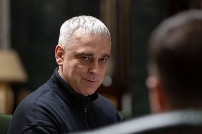 Керівник Служби безпеки України Олександр Поклад під час зустрічі з президентом України Володимиром Зеленським, Київ, 29 січня 2026 року Керівник Служби безпеки України Олександр Поклад під час зустрічі з президентом України Володимиром Зеленським, Київ, 29 січня 2026 року