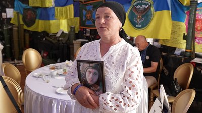 У Кропивницькому відбувся перший молитовний сніданок для родин загиблих військових, полонених та зниклих безвісти У Кропивницькому відбувся перший молитовний сніданок для родин загиблих військових, полонених та зниклих безвісти