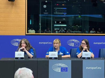 "Абсолютно закохалась в дослідження Черкащини": інтервʼю з екологинею Наталею Ярошенко "Абсолютно закохалась в дослідження Черкащини": інтервʼю з екологинею Наталею Ярошенко