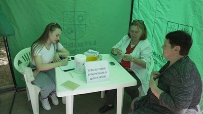 У Вінниці у вакцинобусі щеплюють від правця та дифтерії