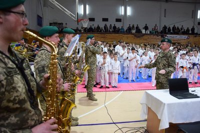Понад 300 спортсменів взяли участь у турнірі з з кіокушинкай карате у Луцьку Понад 300 спортсменів взяли участь у турнірі з з кіокушинкай карате у Луцьку