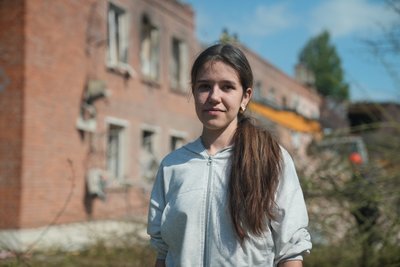 «Ми ледь вилізли, витягували з-під завалів», — наслідки російської атаки на Суми «Ми ледь вилізли, витягували з-під завалів», — наслідки російської атаки на Суми