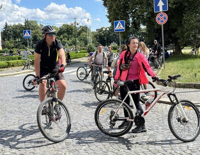 В Ужгороді пройшов благодійний велозаїзд "Big City Ride” В Ужгороді пройшов благодійний велозаїзд "Big City Ride”