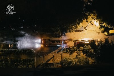У Києві спалахнула пожежа у багатоповерхівці: загинула жінка У Києві спалахнула пожежа у багатоповерхівці: загинула жінка