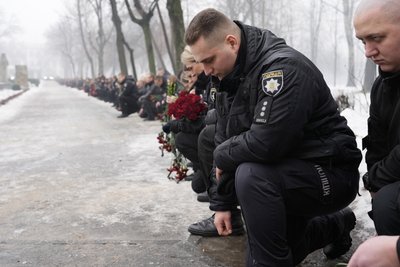 У Черкасах попрощалися із чотирма поліцейськими У Черкасах попрощалися із чотирма поліцейськими