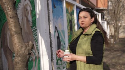 Надія Забіяка, тернополяни, мурали, малюнки на паркані Надія Забіяка, тернополяни, мурали, малюнки на паркані