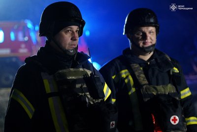 На Черкащині рятувальники ліквідували наслідки удару російського БпЛА На Черкащині рятувальники ліквідували наслідки удару російського БпЛА
