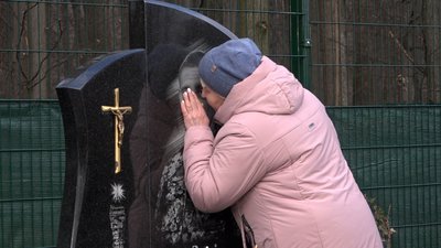 "Тільки добровольці йшли туди": спогади про оборонців Донецького аеропорту з Вінниччини "Тільки добровольці йшли туди": спогади про оборонців Донецького аеропорту з Вінниччини