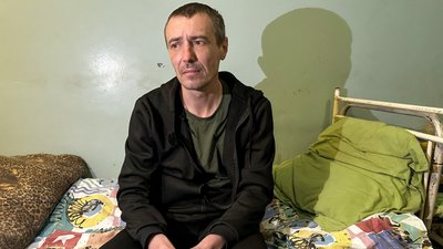 Робота починається із сутінками. Ніч у мобільному польовому шпиталі на Донеччині Робота починається із сутінками. Ніч у мобільному польовому шпиталі на Донеччині