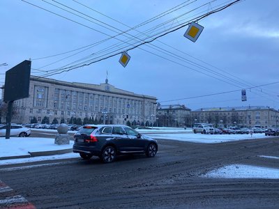 Розчищають дороги та тротуари: на Черкащині долають наслідки хуртовини Розчищають дороги та тротуари: на Черкащині долають наслідки хуртовини