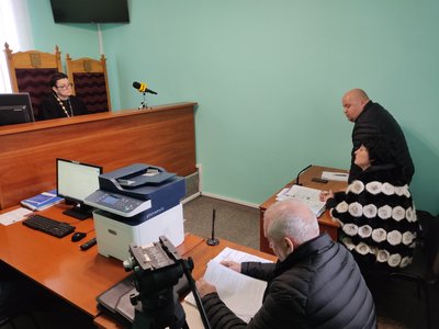 Суд відмовив директору ринку з Коростишева у позові стягнути гроші з приватних підприємців за оренду земельних ділянок Суд відмовив директору ринку з Коростишева у позові стягнути гроші з приватних підприємців за оренду земельних ділянок