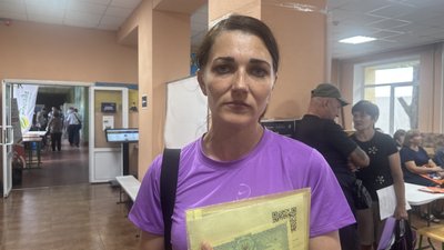 Лариса Рєзнікова, яка евакуювалася зі Слатиного з двома дітьми, Харків, 15 липня 2026 року