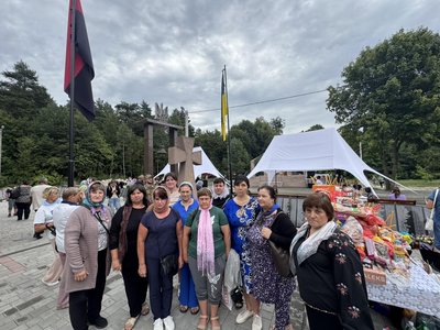 Родичі загиблих військових з яких громад Рівненщини відвідали Всеукраїнську прощу Родичі загиблих військових з яких громад Рівненщини відвідали Всеукраїнську прощу