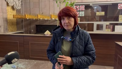 "Ми працюємо далі". Внаслідок атаки на Дніпро пошкоджені музей й кілька кав'ярень "Ми працюємо далі". Внаслідок атаки на Дніпро пошкоджені музей й кілька кав'ярень