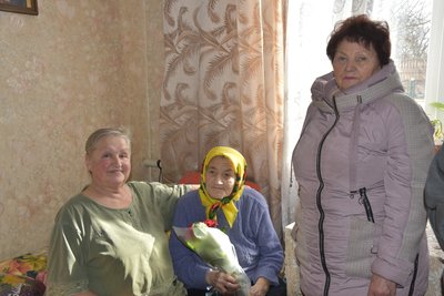 Пережила одну війну й живе під час іншої: 90-річчя відзначила Ксенія Деркач з Рівненщини Пережила одну війну й живе під час іншої: 90-річчя відзначила Ксенія Деркач з Рівненщини