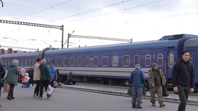 Наслідки кібератаки на Укрзалізницю: чи є черги по квитки на потяги на Полтавщині Наслідки кібератаки на Укрзалізницю: чи є черги по квитки на потяги на Полтавщині
