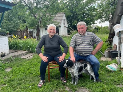 Завели господарство та заклали сад: подружжя переселенців почало на Черкащині нове життя