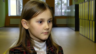 Освітяни Житомира зібрали гроші та купили два дрони для військових Освітяни Житомира зібрали гроші та купили два дрони для військових