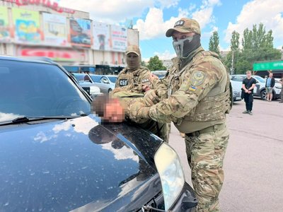 По дві тисячі доларів за відстрочку: на Кіровоградщині працівнику ТЦК повідомили про підозру По дві тисячі доларів за відстрочку: на Кіровоградщині працівнику ТЦК повідомили про підозру