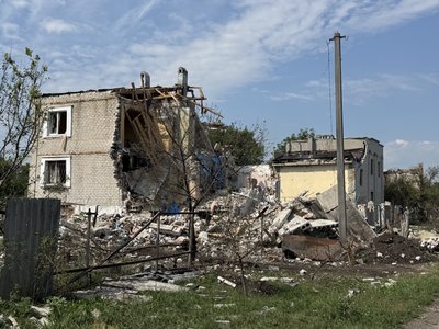 “Живемо однією хвилиною”: історії людей, які залишаються у Біленькому під обстрілами “Живемо однією хвилиною”: історії людей, які залишаються у Біленькому під обстрілами