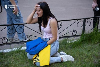 Еля чекає на чоловіка Андрія, який пробув у російському полоні понад три роки Еля чекає на чоловіка Андрія, який пробув у російському полоні понад три роки