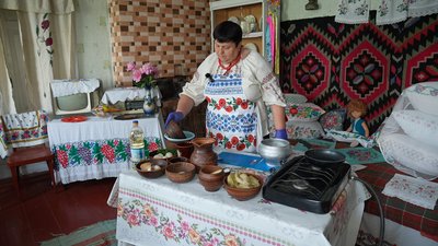 Рецепт віком понад 100 років: на Вінниччині відродили старовинний рецепт голубців Рецепт віком понад 100 років: на Вінниччині відродили старовинний рецепт голубців